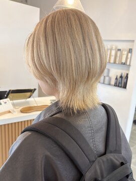 ミルヘアデザイン(mil hair design) ウルフショート　前髪カット　艶髪　くびれ巻き　サイドバング