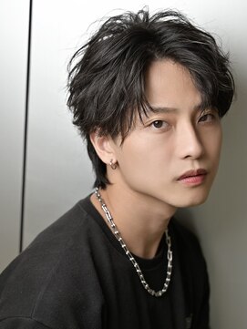 ルーシー 川越(LUCEY) センターパートフェザーパーマシャドウパーマメンズパーマ