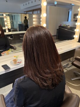 ボゥギャルソン(Beau Garcon) レイヤーカット/カラー