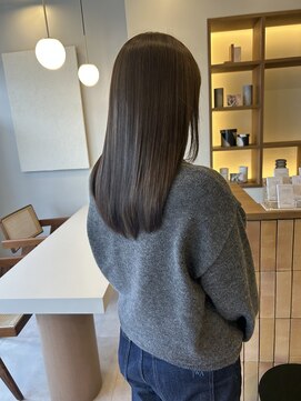 ティエラ(TIERA) 透明感抜群ベージュカラー