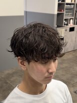 ノイセルヘアー(Noisyle Men's hair) リバースセンターパート/ニュアンスパーマ/ダウンバング/MEN'S◎