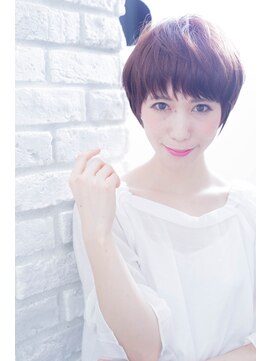 エルサフィロ キタハマ(el zafiro kitahama) 【el zafiro  kitahama】ピンク　マッシュ　ショート