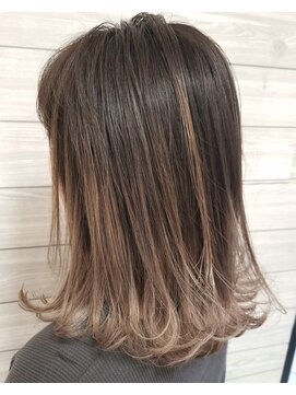 クレア(CREA) ベージュバレイヤージュ