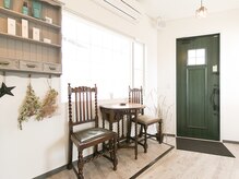 キートス(kiitos)の雰囲気（北欧カントリー調のお洒落な店内）