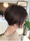 前下がりショートスタイル/丸みショート/ハイライト◎30代40代