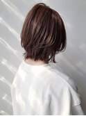 柔らかベージュ