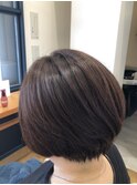 ショートボブ