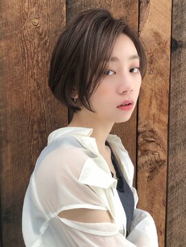 ロンド レグリーズ 立川(Lond leglise) 【山方 直也】大人かわいい×丸みショート×小顔×耳かけ