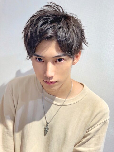 men'shairマッシュウルフサイドグラデーションシルバーカラー