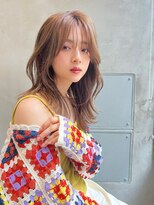 メーヴェ(Mowen) mowen×外ハネミディアム×小顔カット×アッシュベージュ