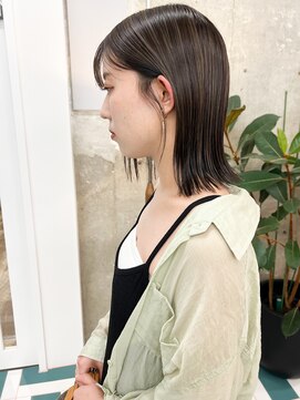 ノエ(noe) 切りっぱなしボブ×ハイライトベージュ