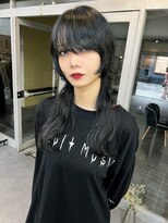 アリートウキョウ(ALLY TOKYO) シャギー黒髪ロングウルフカットロングレイヤーカット外ハネ