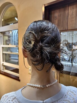 ジェイポイント ヘア クリニカ(J:POINT Hair CLINICA) カチモリ風アレンジ