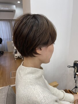 ラブハーツアンドビー マツヤマ(luve heart's And Be matsuyama) ショートグラデーションカット