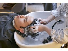 【シャンプー&ヘッドスパ】ヘッドスパも大人気メニューです