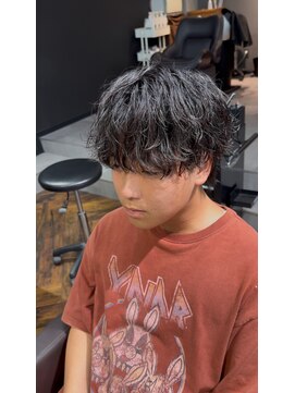 スキル(SKILL) 【SKILL】メンズ/ブリーチ/眉毛/パーマ/フェザーパーマ/