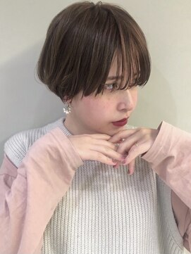 サーカス バイ ビュートリアム 青山(CIRCUS by BEAUTRIUM) マッシュショート　前髪あり　耳掛けショート　ショートヘア
