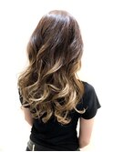 グラデーションカラー×ブロンドカラー【30代/40代/50代】