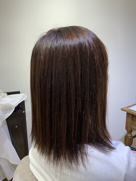 ユーネリー(U-NERY) ミディアムスタイル