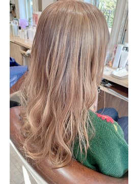 ラグジュアリーサロン ウィッシュ(Luxury Salon Wish) ミルクティーベージュ★イメチェン☆ホワイトアッシュ