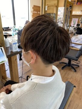 ルッカヘアガーデン バイ ラッシュゴールド(RUCCA HAIR GARDEN by LUSH GOLD) メンズカット