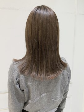 ネオリーブギンザ 銀座店(Neolive GINZA) 寒色系カラーが綺麗　アディクシーカラー