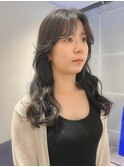 セミロング　グレー系　グレージュ　ブリーチなし　前髪　原宿