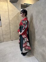 ビーハイブ ギフト(BeeHIVE GIFT)&nbsp;袴着付＋ヘアアレンジ