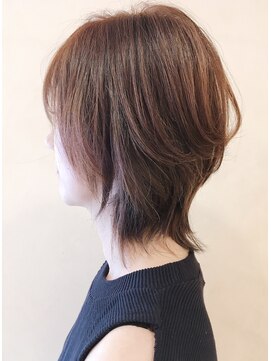 モリオ フロム ロンドン 成増店 【morio成増/一戸】大人かわいいウルフカット