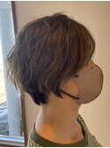 大人ショートボブショートカットココアアッシュくびれミディ