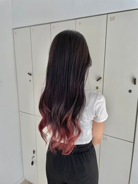 アース 東戸塚店(HAIR & MAKE EARTH) 20代30代大人可愛い裾カラー黒×ピンクが可愛いインナーカラー