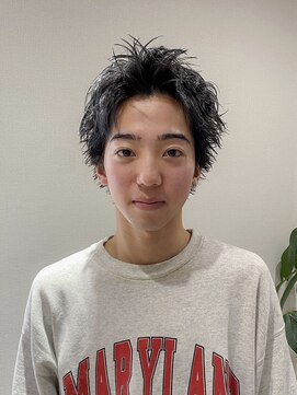 メレ 仙台(Mele) 20代～30代刈り上げなしメンズスパイキーショート［仙台］