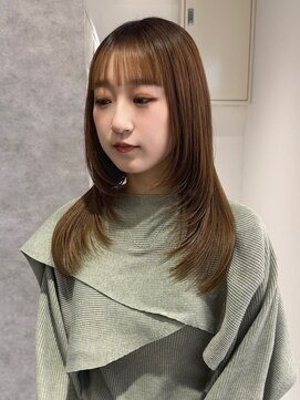 ムーン バイ ケンジ(moon by KENJE) レイヤーカット/アッシュブラウン