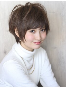 ビューブルー 亀戸錦糸町(VIEW BLUE) 黒髪オリーブグレー小顔ココアベージュショートボブ