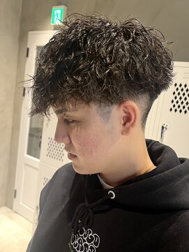 エリマ 調布(elima) 調布メンズパーマツイストスパイラルパーマ波巻きパーマツイスパ