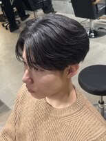 ブルニール 心斎橋(BLEUNIR) センターパート ビジネス フェザーパーマ 韓国メンズヘア