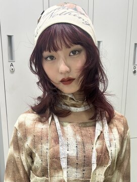 ノラ シンディ(NORA CYNDY) カシスボルドーチェリーレッドカラーハッシュカットレイヤー