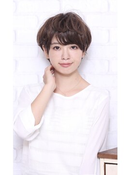 ヘア アンド ビューティー ジーン 鶴ヶ島店(geen) 『geen』フェミニンマッシュショート