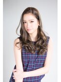 脱コンサバな大人ロング