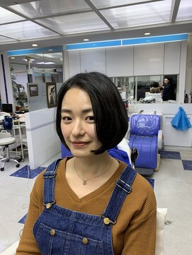 ヘアートーク アイズ(HAIR TALK I's) New York Dry Cutで創るシンプル大人ボブ