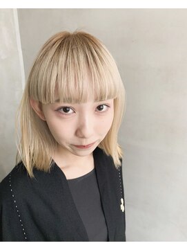 テトヘアー(teto hair) ホワイト　ブロンド　ベージュ　ワイドバング  ブリーチ