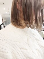 キアラ(Kchiara) ハイトーンベージュ前下がりボブkchiara福岡天神川野直人