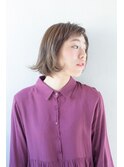 大人可愛い20代30代40代小顔ワンサイドショートボブ丸み前下がり