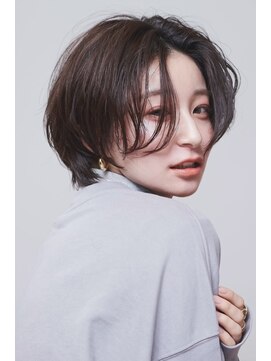 ユニックス UNIX 蕨店 センターパートニュアンスショート