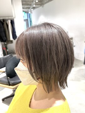 マリオ(mario) 山形<ボブウルフ×グレージュ>