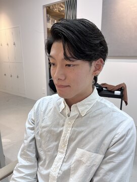 シダ(sida SAIIN) 爽やかに大人っぽいメンズパーマ