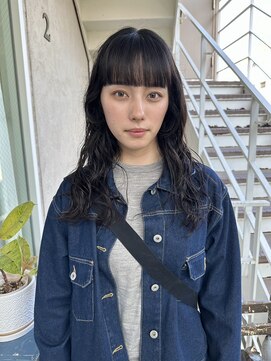 トレンチ(TRENCH) 《TRENCH Riku》パーマスタイル ロングパーマ レイヤーカット