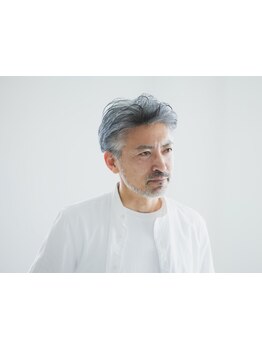 第一印象をあげる。落ち着いた雰囲気で、美容室が苦手な方や初めての男性でも来店しやすい◎