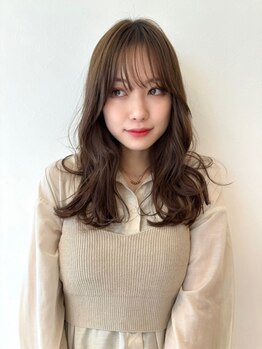 ユーフォリア 青山(Euphoria)の写真/「表情まで素敵に魅せる」顔周りのカットでイメチェンも◎【1日10名限定】カット+イルミナカラー+TR¥13000