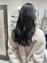 ヨペ(yeope)&nbsp;【柔らかなウェーブ＊コテ巻き風パーマ】